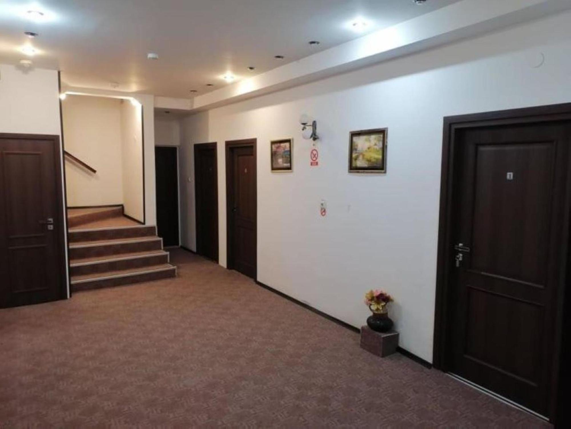 Pensiunea Millenium Sibiu With Parking - Motorcycle Friendly Travel Routes Екстериор снимка